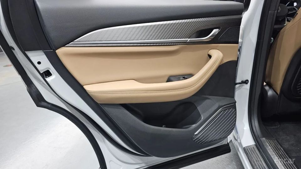 Renault-KoreaSamsung Grand Koleos
