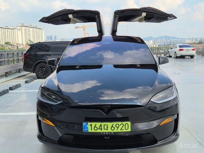 Tesla model-x