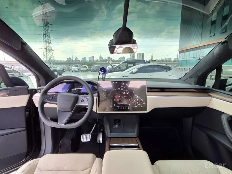Tesla model-x