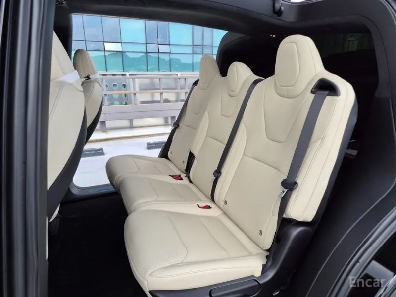 Tesla model-x
