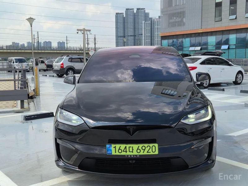 Tesla model-x