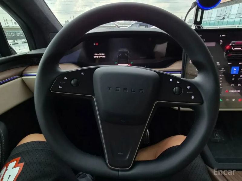 Tesla model-x