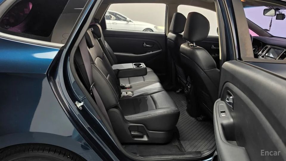 Kia Carens