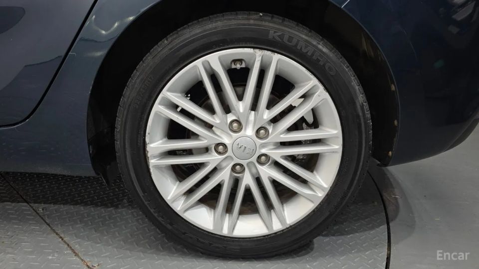 Kia Carens