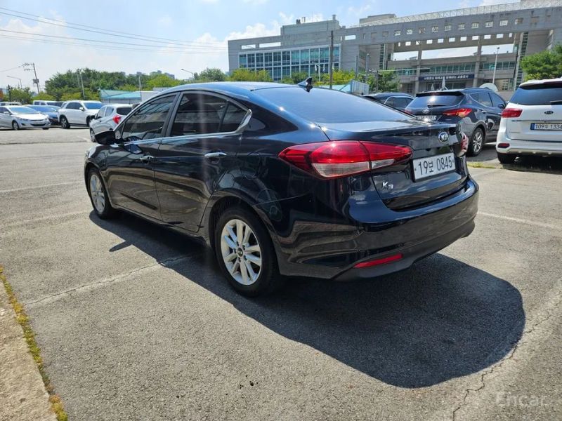Kia K3