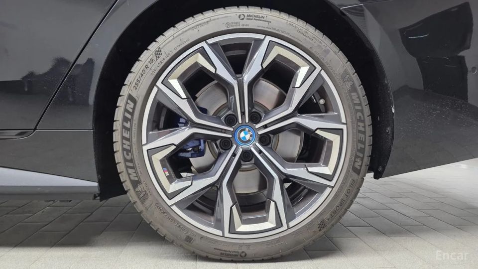 Bmw I4