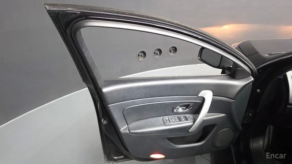 Renault-KoreaSamsung SM5