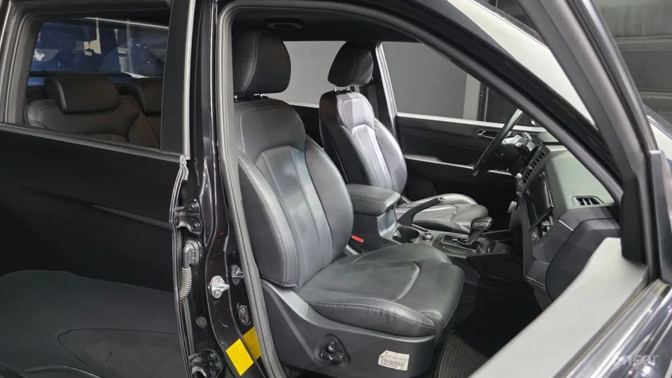 KG_Mobility_Ssangyong Rexton