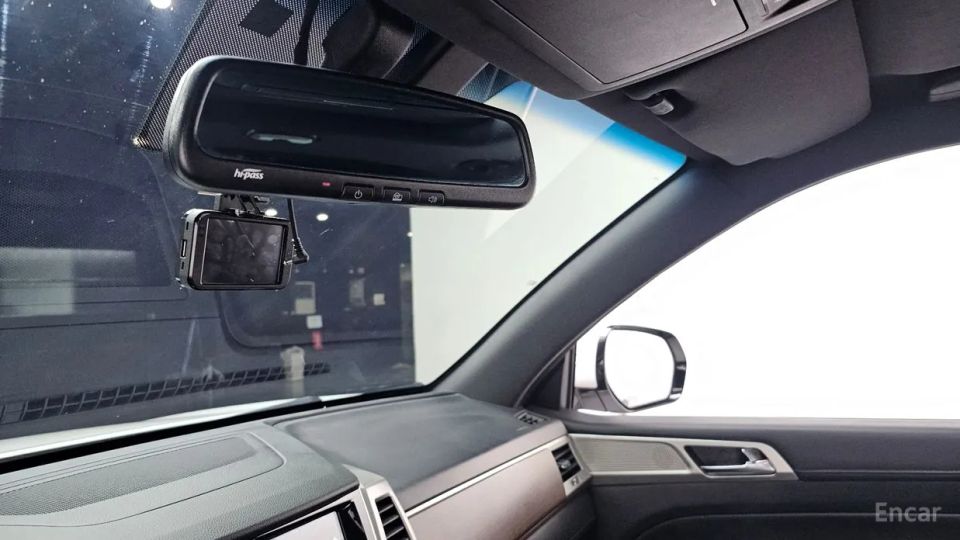KG_Mobility_Ssangyong Rexton