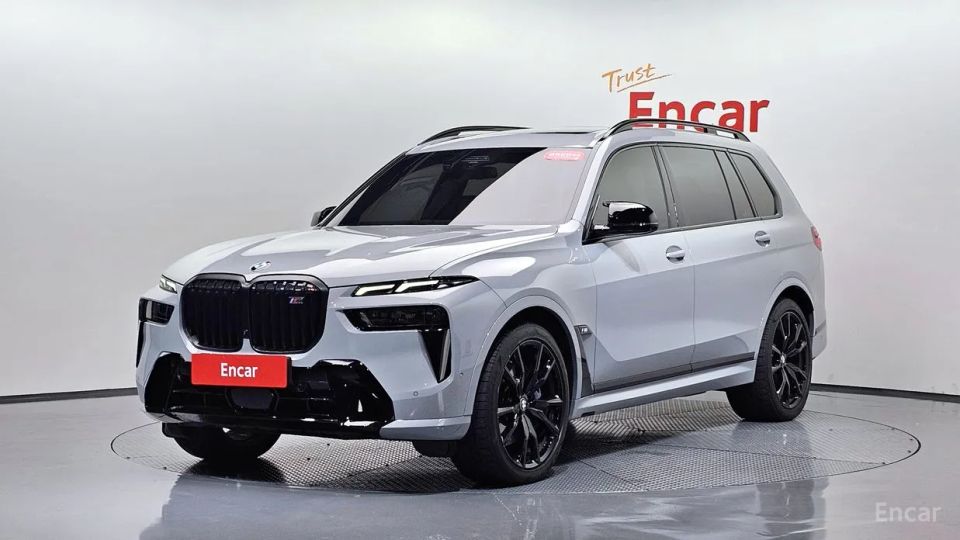 BMW X7