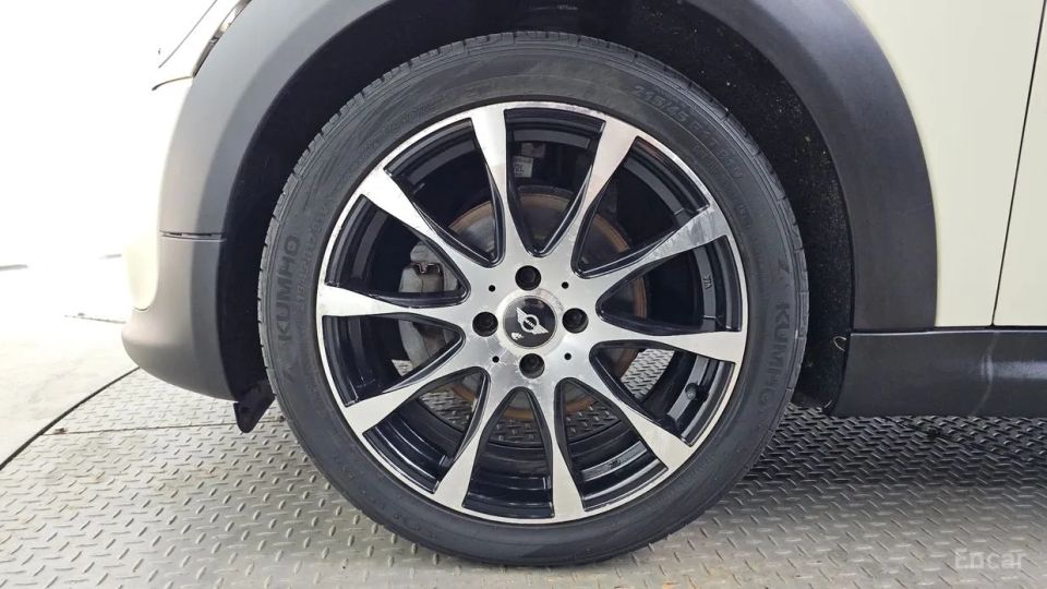 Mini clubman