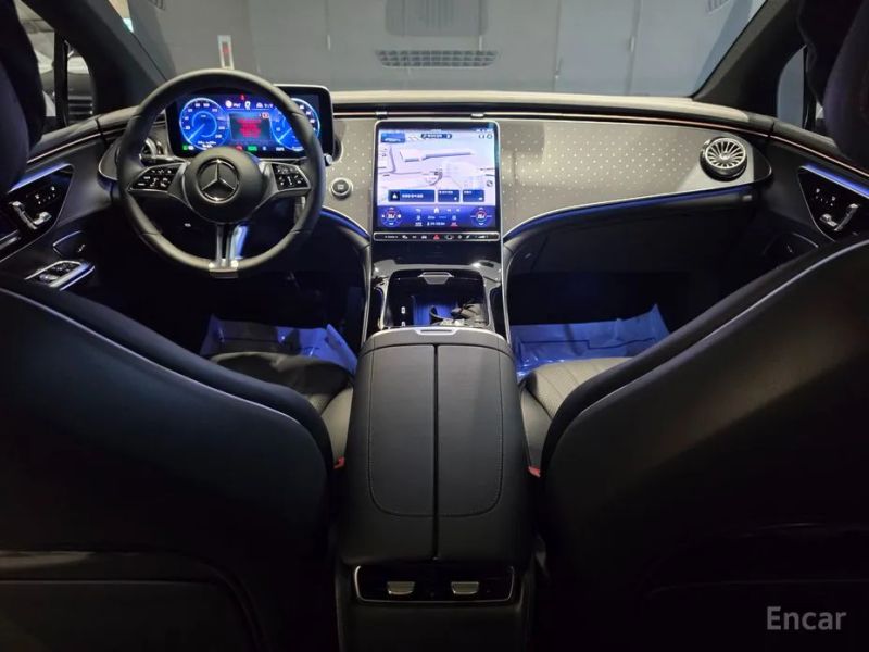 Mercedes-Benz EQE
