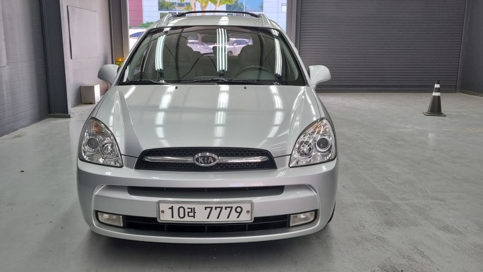 Kia Carens