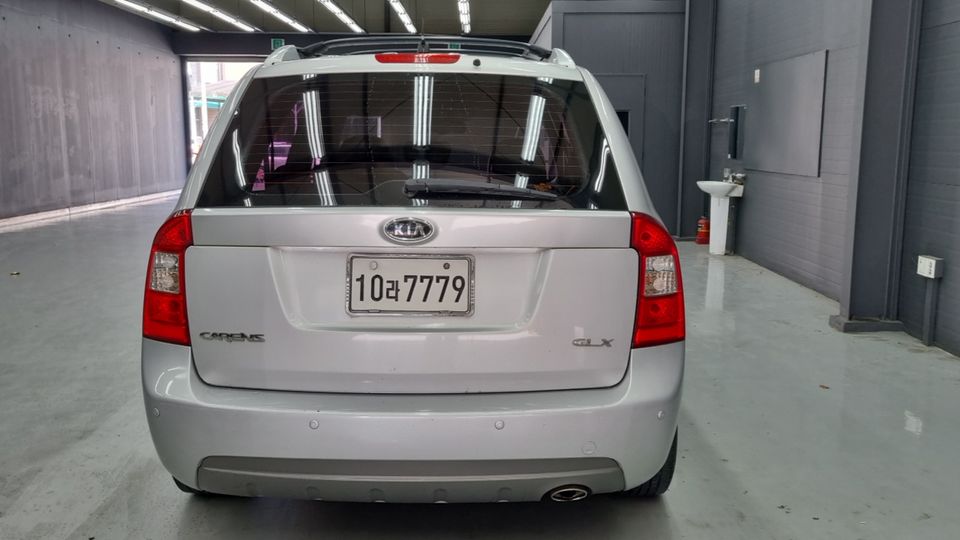Kia Carens