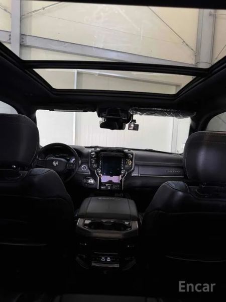 Dodge Ram Pick Up