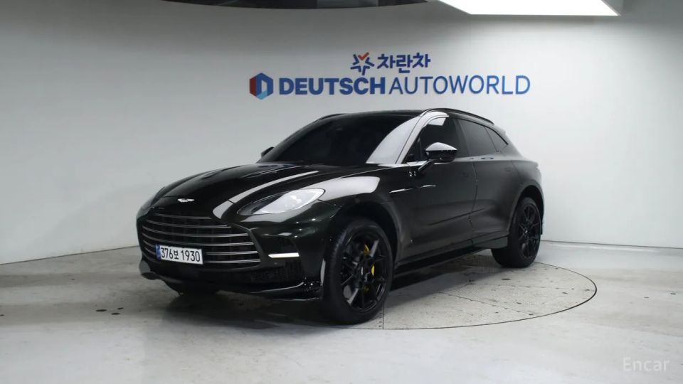 Astonmartin DBX