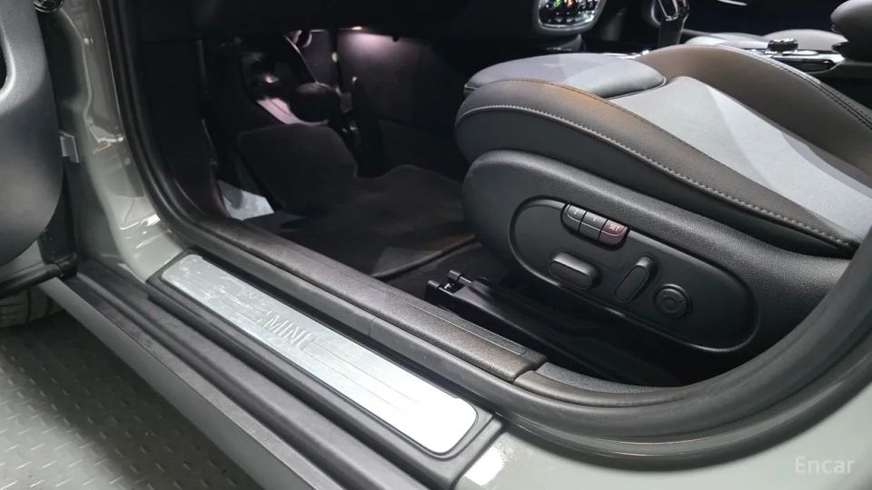 Mini clubman