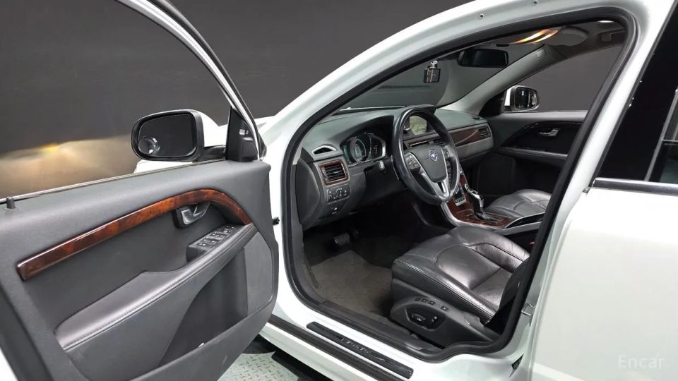 Volvo S80