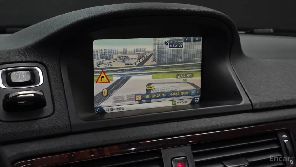 Volvo S80