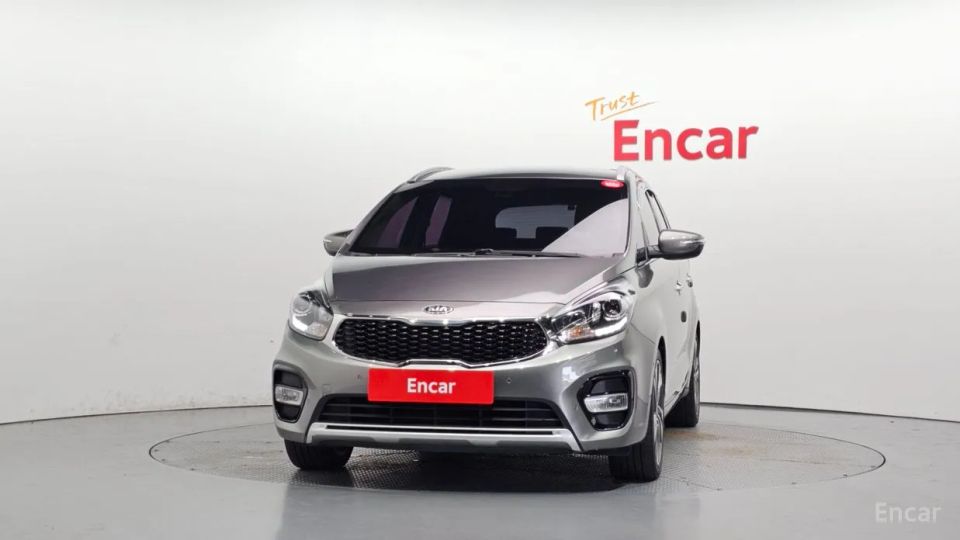 Kia Carens