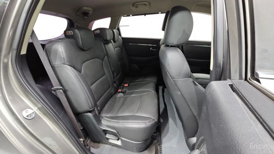 Kia Carens