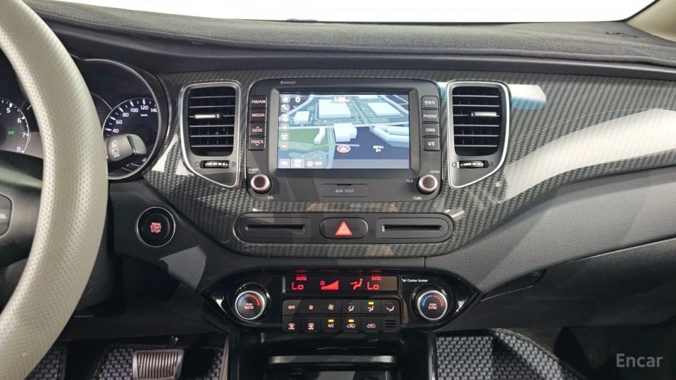 Kia Carens