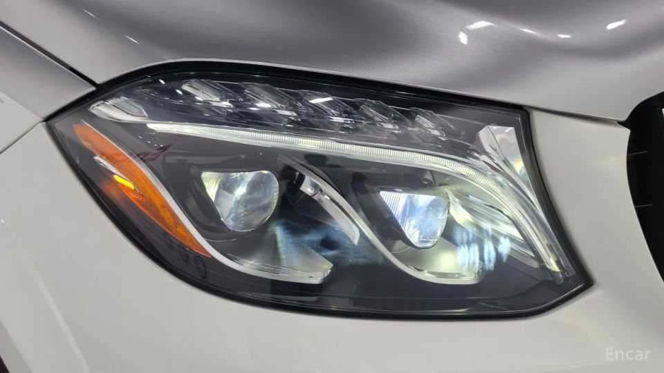 Mercedes-Benz GLS-Class