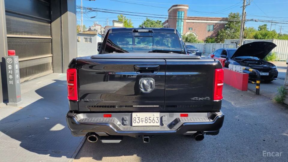 Dodge Ram Pick Up