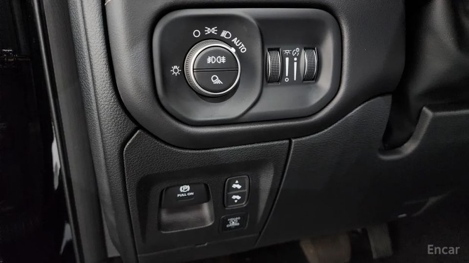 Dodge Ram Pick Up