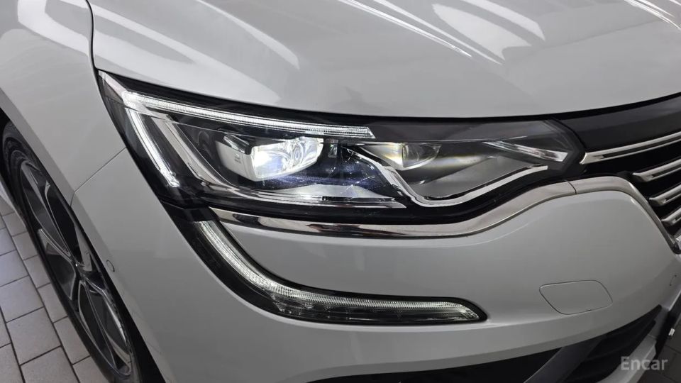 Renault-KoreaSamsung SM6