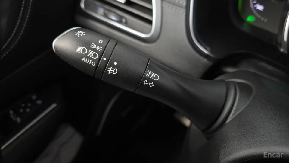 Renault-KoreaSamsung SM6