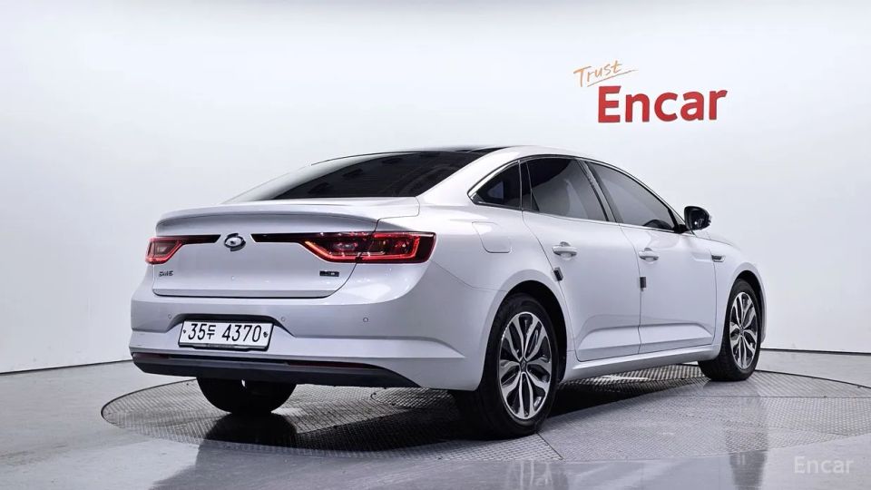 Renault-KoreaSamsung SM6