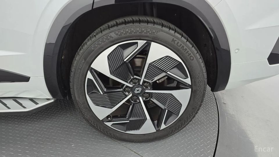 Renault-KoreaSamsung Grand Koleos