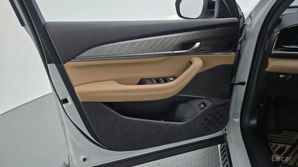 Renault-KoreaSamsung Grand Koleos