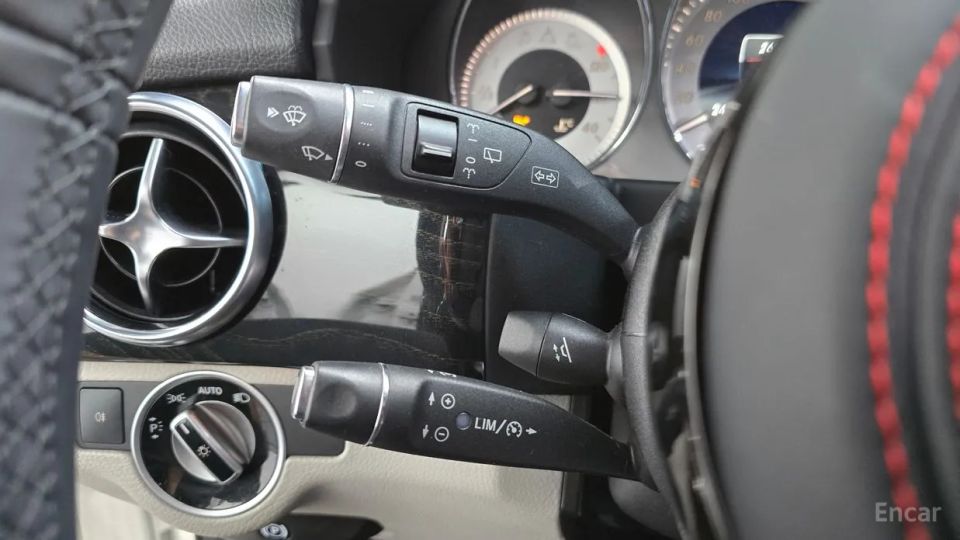 Mercedes-Benz GLK-Class