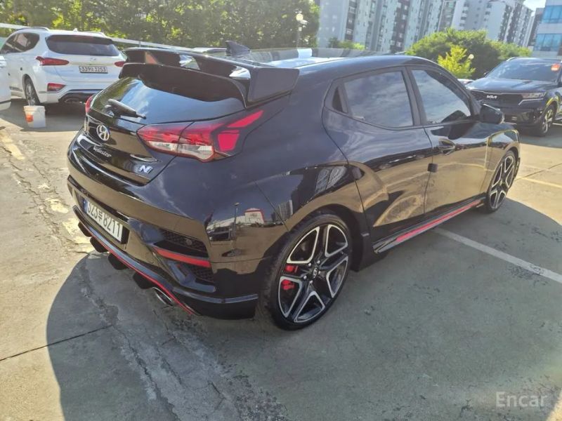 Hyundai Veloster