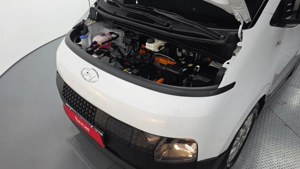 Hyundai ST1