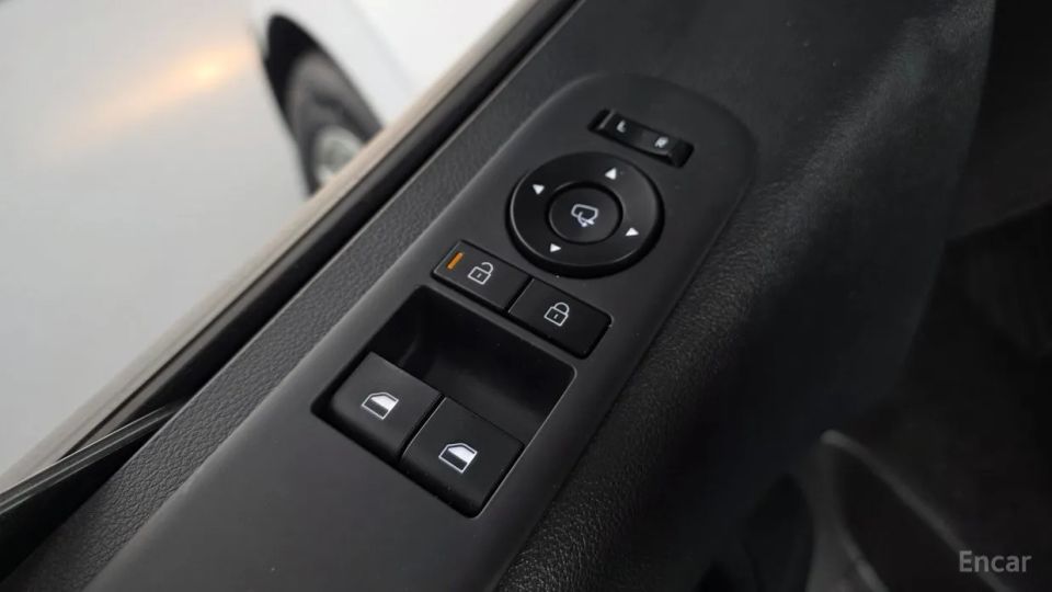 Hyundai ST1