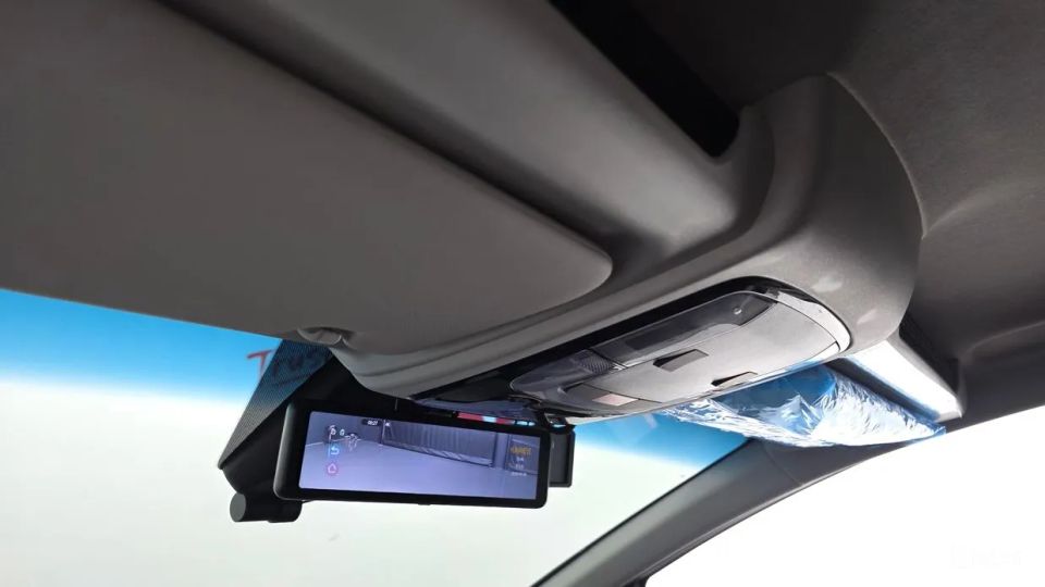 Hyundai ST1