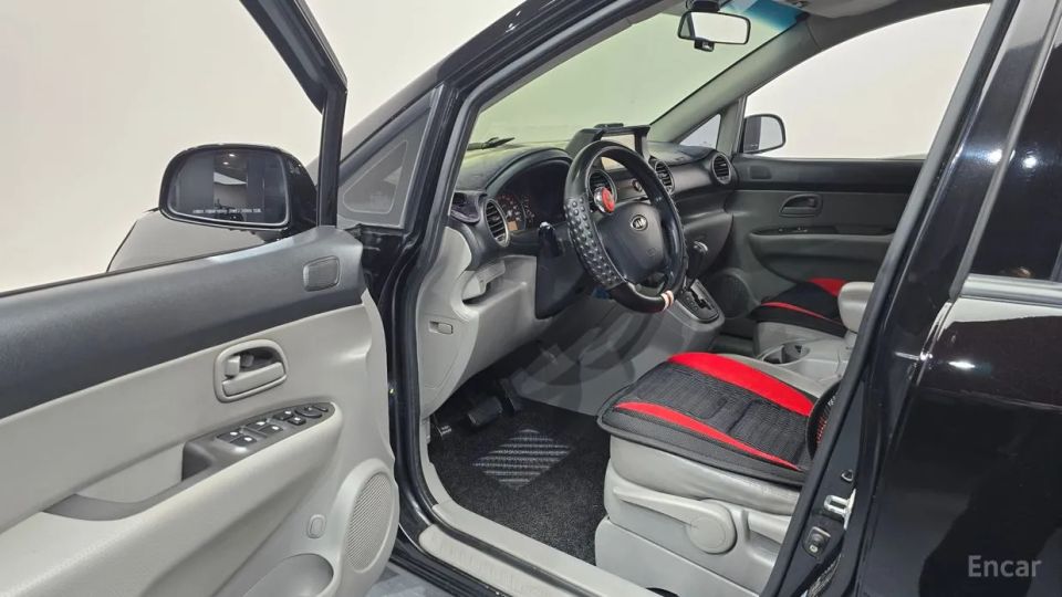 Kia Carens
