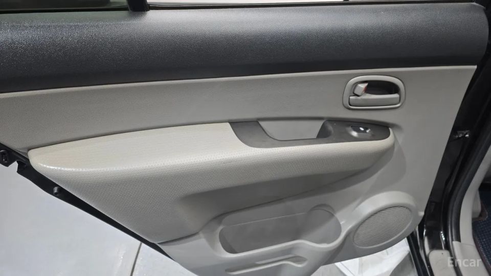 Kia Carens