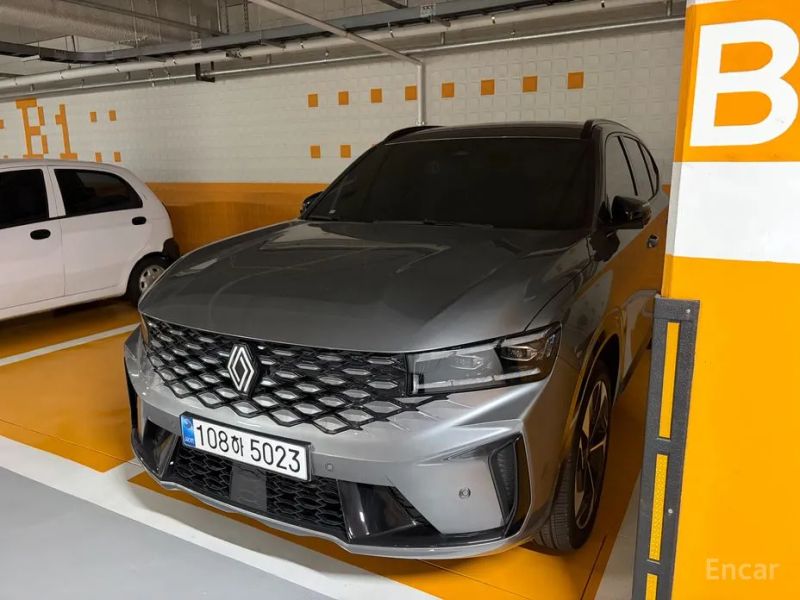 Renault-KoreaSamsung Grand Koleos