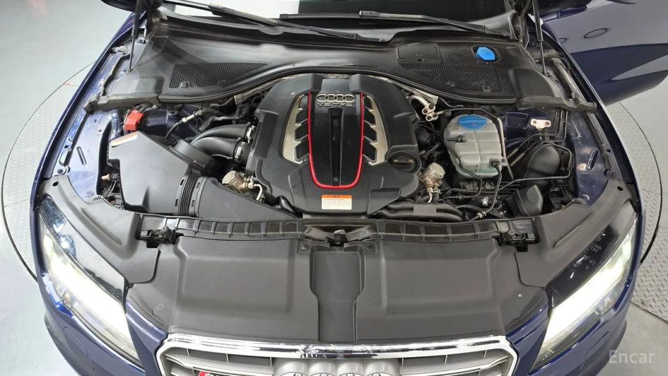 Audi S7