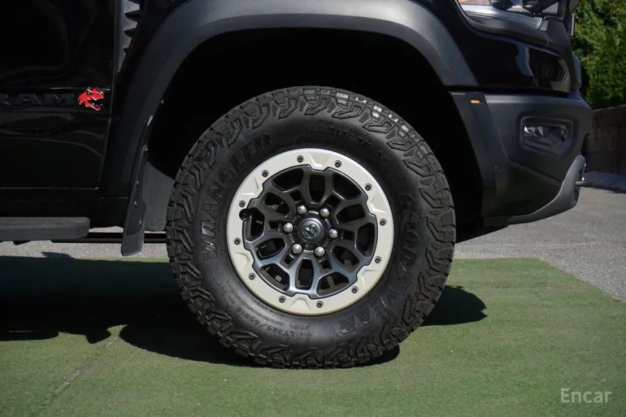 Dodge Ram Pick Up