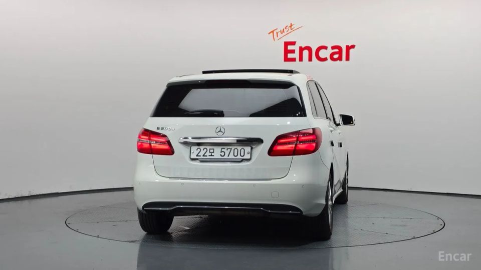 Mercedes-Benz B-Class