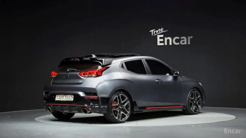 Hyundai Veloster