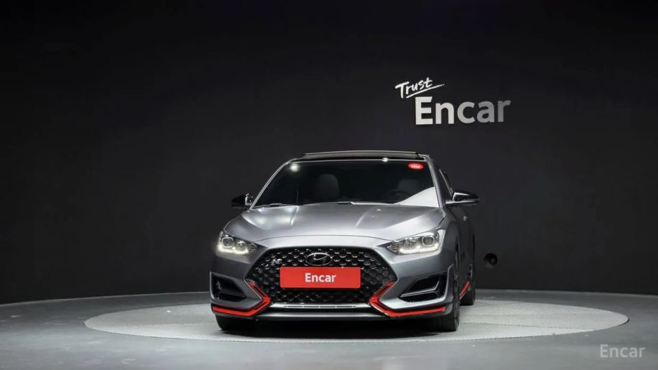 Hyundai Veloster