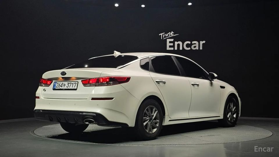 Kia K5