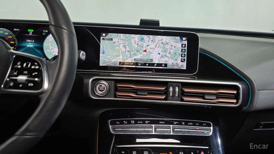 Mercedes-Benz EQC