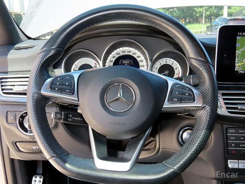 Mercedes-Benz CLS-Class